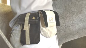 乗馬やゴルフ、ウォーキングの時もスマホをさっと取り出せる！スマートなベルトポーチ