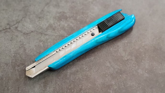 ブルーインパルスロゴ入り国産高級檜を使用した日本製ミニカッター