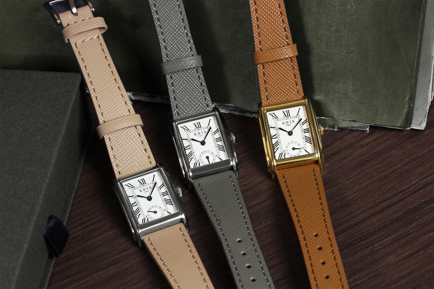 クラシック×京都の美意識】腕元に知性を宿す、日本製レクタンギュラー