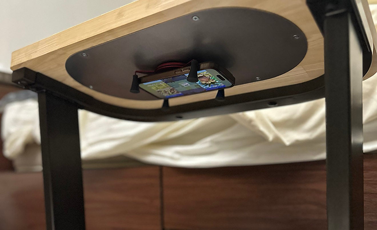 ごろ寝サポートスマホホルダー　サイドテーブル 木製天板 ドリンクホルダー付き ごろ寝サポートスマホホルダー サイドテーブル 木製天板 ドリンク