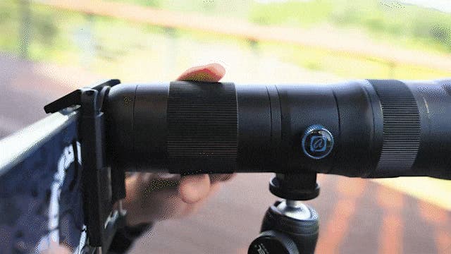 プロ級ズームをあなたのスマホで！遠くの笑顔を逃さず撮影20-60