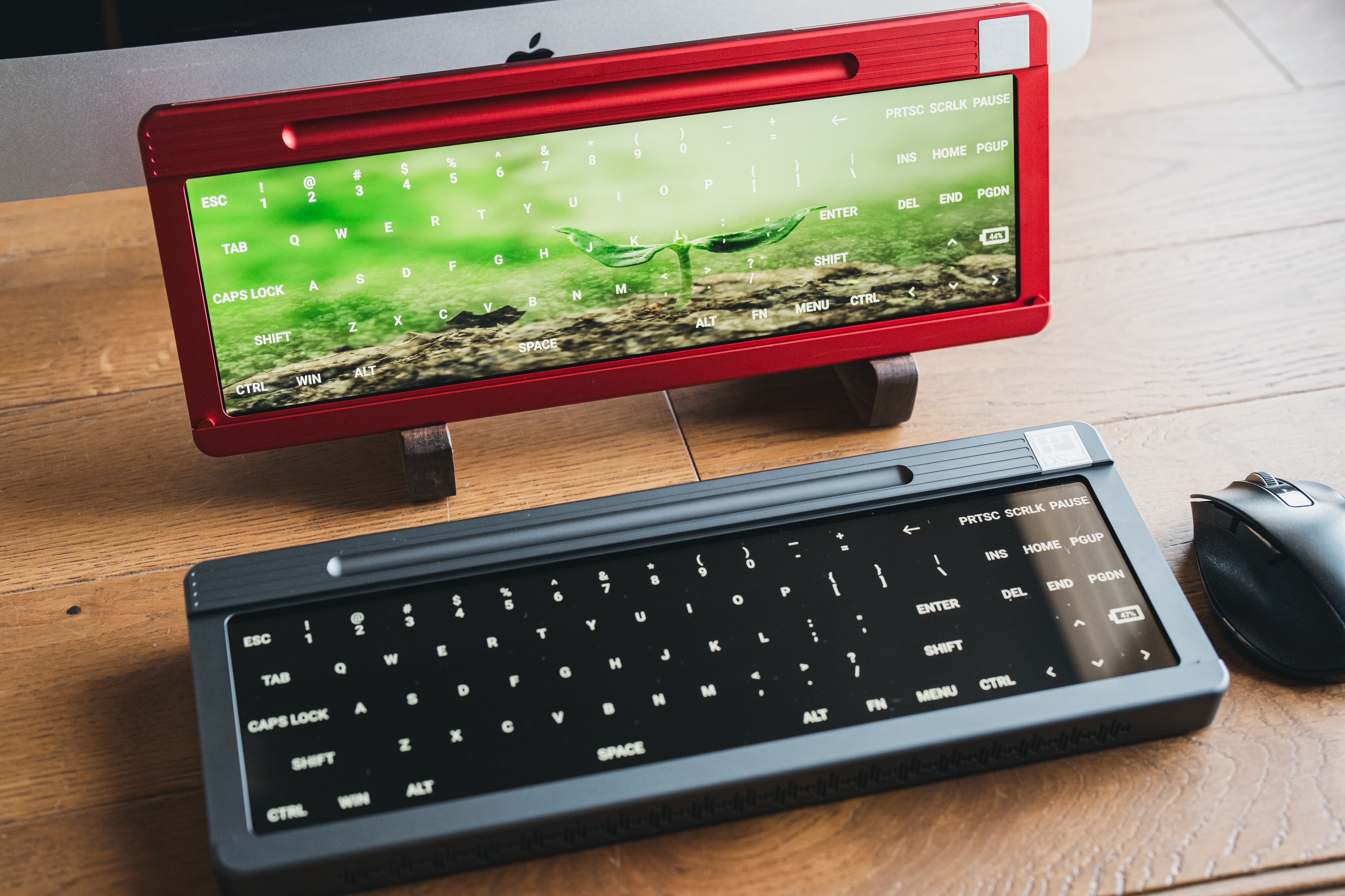 1台でキーボード・音楽＆動画再生・外部モニター。メーカー正式ルート