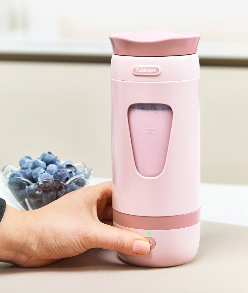 忙しい毎日でも、“できたて”を。持ち運べるタンブラーミキサー