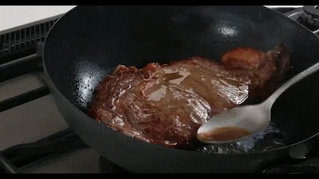 Makuake歴代1位！テクノロジー満載！軽い、こげつきにくいの極