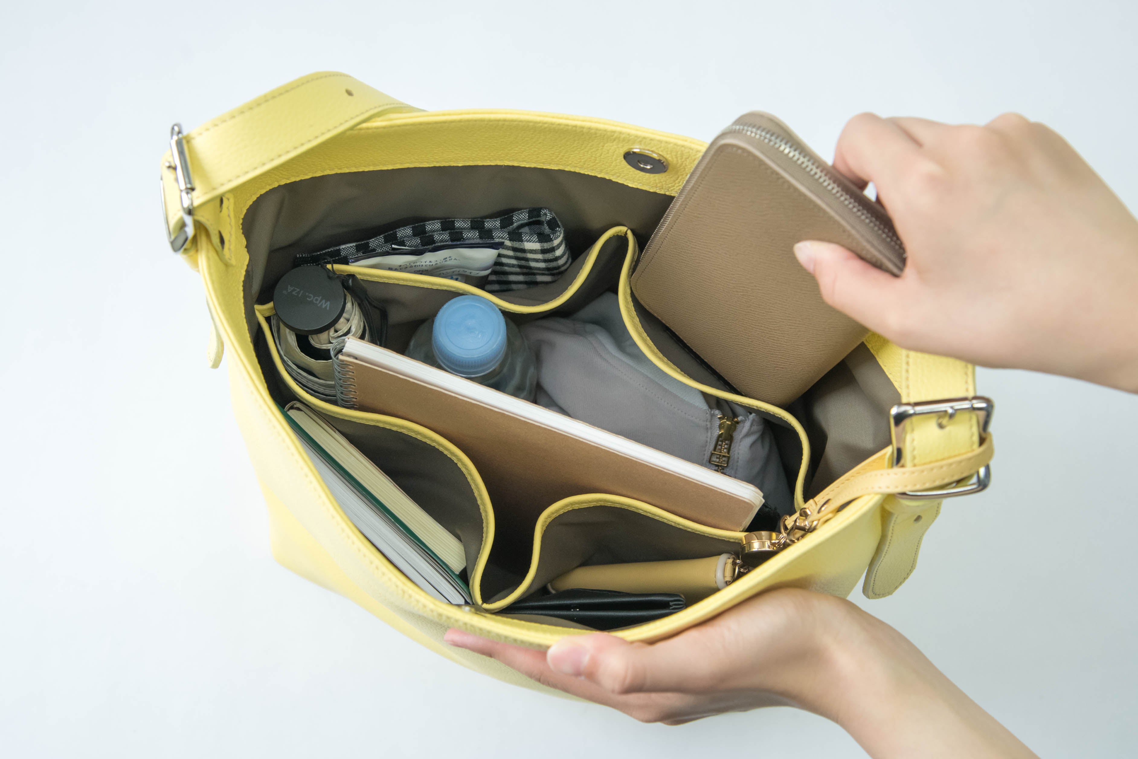 整理しやすく大容量】カンタン整理で使いやすい！3WAYバケットバッグ