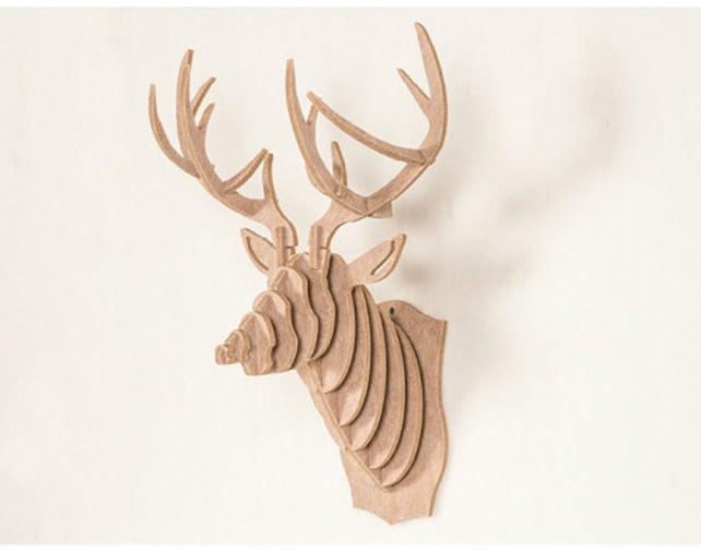 壁飾りを簡単にDIY！超軽量のポリエステル100％で組立てるハンティング