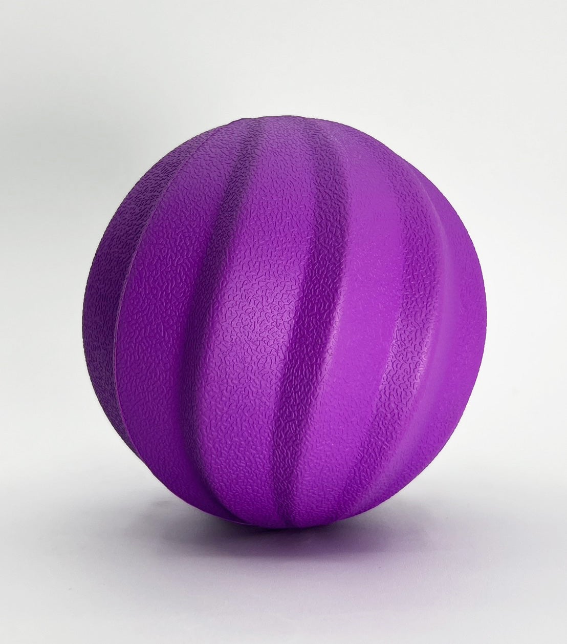 特許構造のボールで筋肉のコリをほぐす！腰の負担にストレッチ効果を