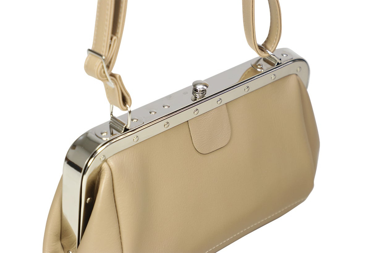 車掌鞄 当時物 ○バン刻印有り バス？鉄道？　アンティーク 昭和レトロ 鹿児島の皮具店が作る復刻版「車掌かばん」、人気に－市電100周年で