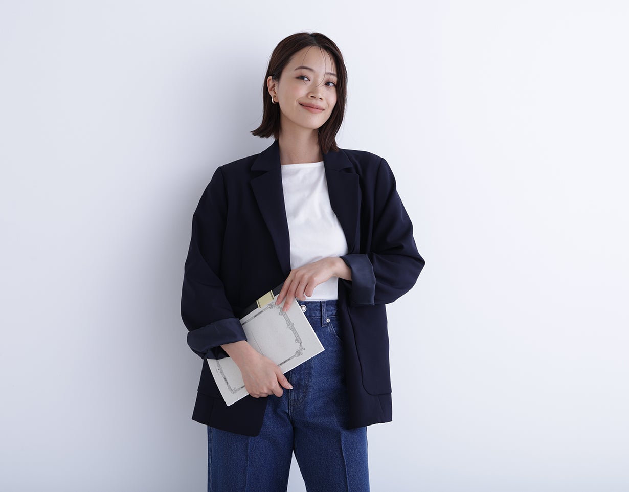  サイクルジャケットレディース ネイビー Mサイズ 女性にも機能を！荷物とタスクで両手が塞がるあなたを変える。多機能