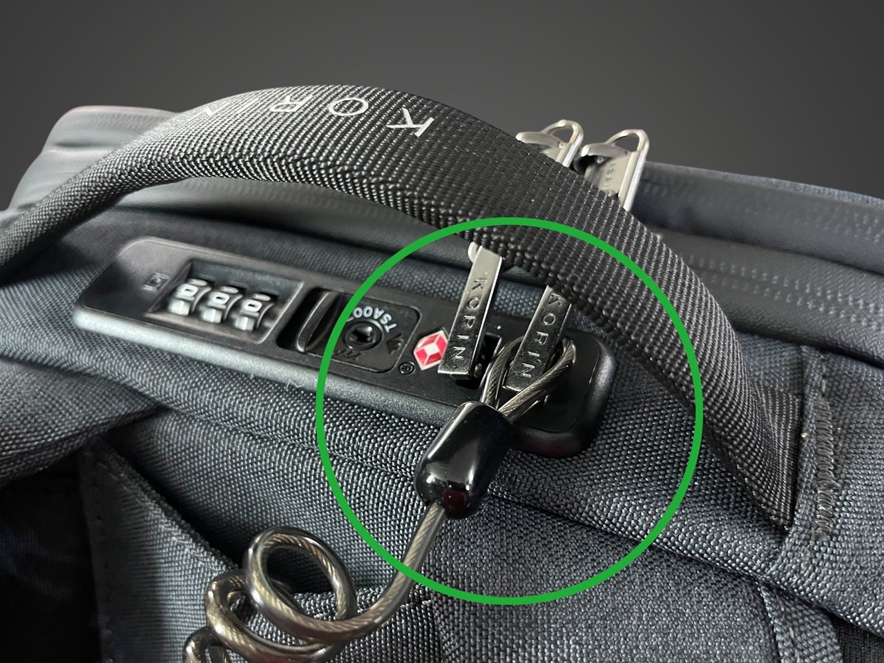 KorinDesign FlexPackPro防犯 防刃 盗難防止 TSAロック 約3億円売上の人気モデル再デビュー!盗難防止バッグClick Pack Pro