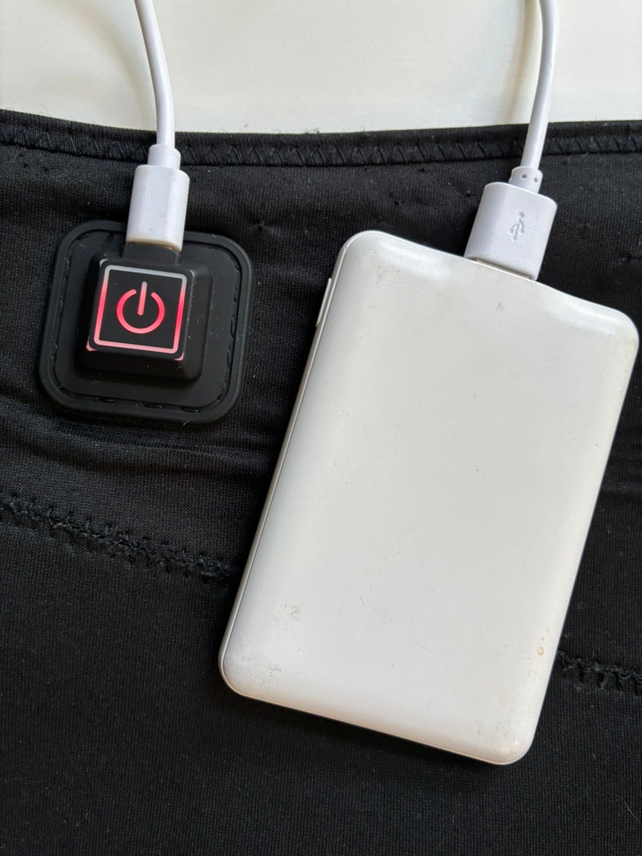 新発想】 ヒーター内蔵型・身につける座布団。寒さから、お尻を守る