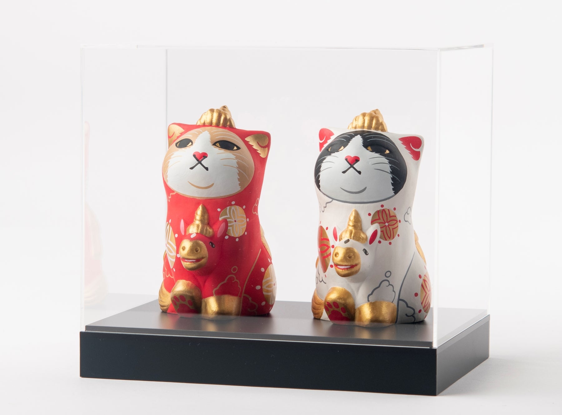 東京藝大卒！エサシトモコのカオデカクンが幸運のペガサスに乗って