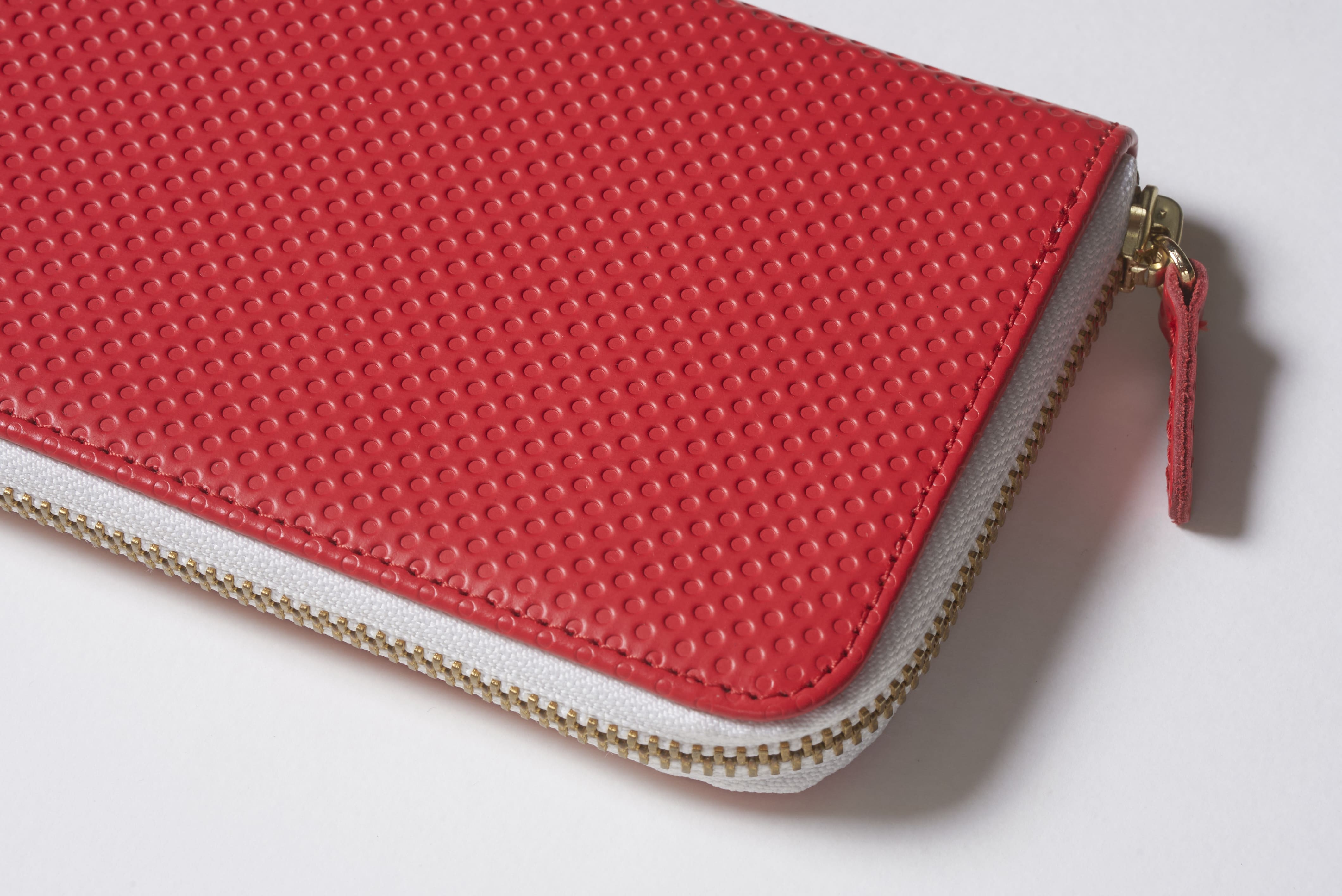 カードがすぐ見つかる。あの「モードブランド」も認める職人が贈る広島