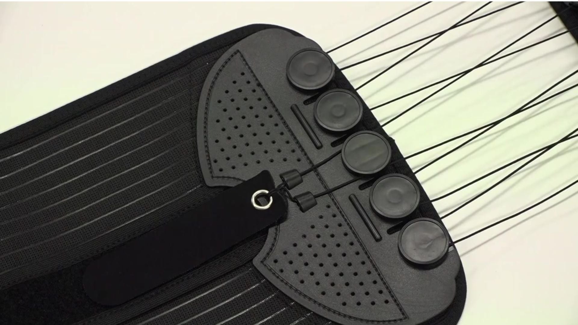 新感覚の腰楽ベルト！欲しいを叶えた1個で5役『マルチプル骨盤ベルト