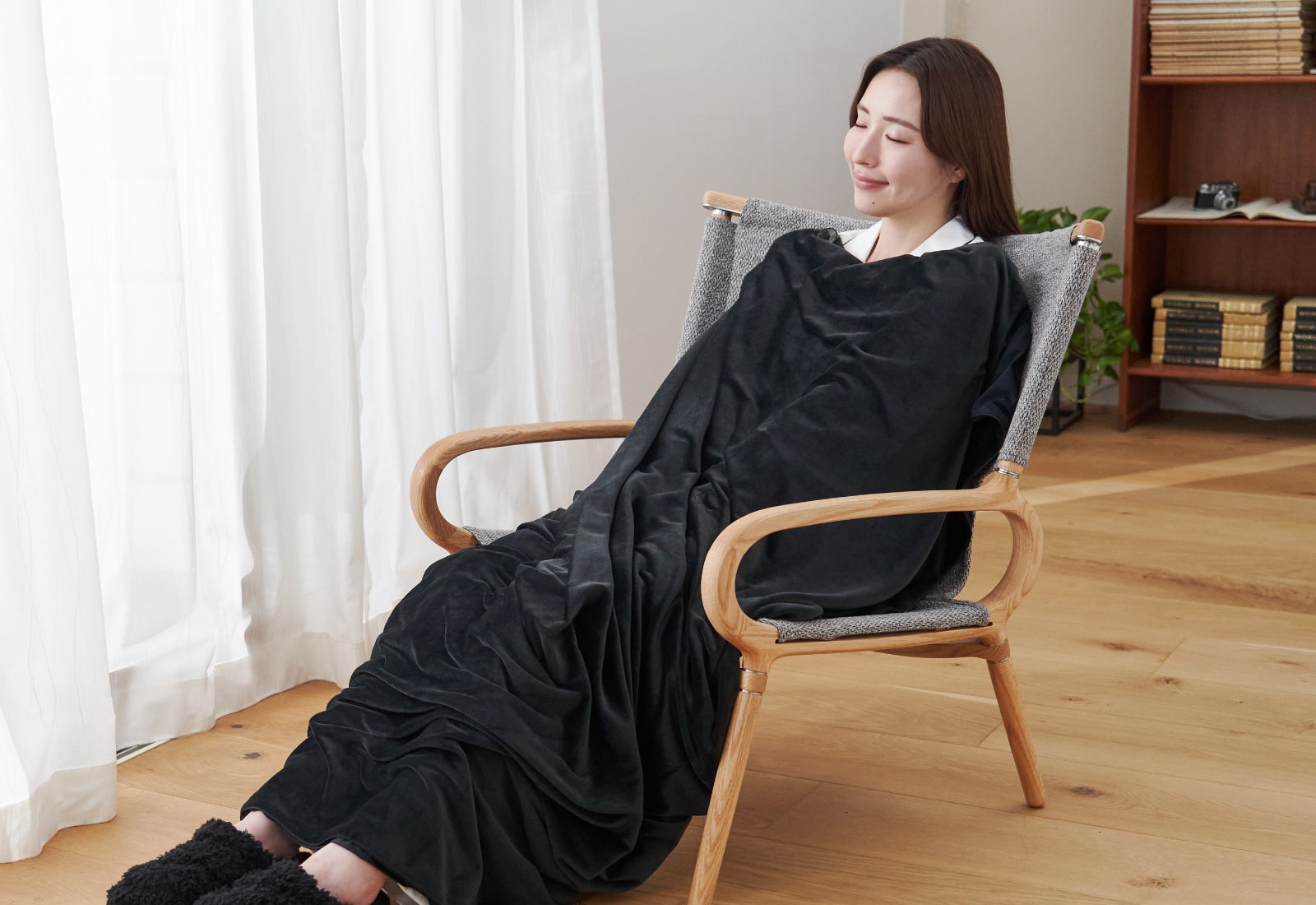 ついに登場】大人も包まれる“おくるみ”体験！オールシーズンふわっと