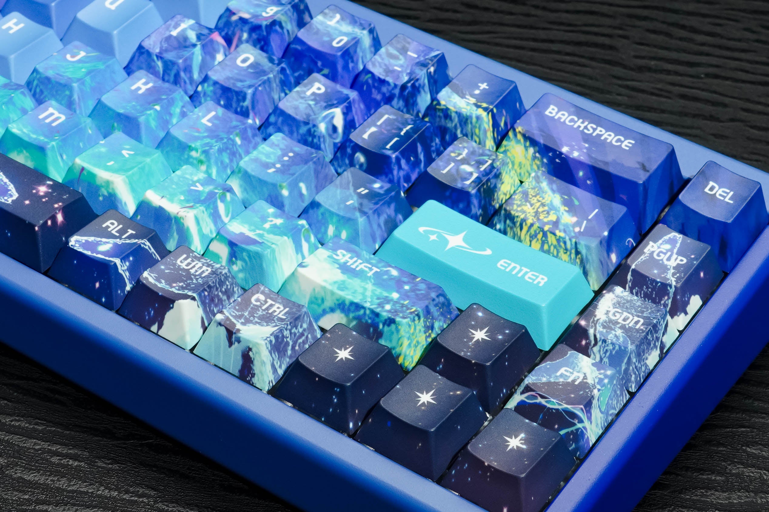 仕事もゲームも“極上打鍵”で差をつける！Utyping渾身のUT65キーボード