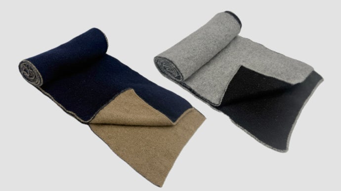 カシミヤ100％ リバーシブル超軽ふわふわマフラー｜マクアケ