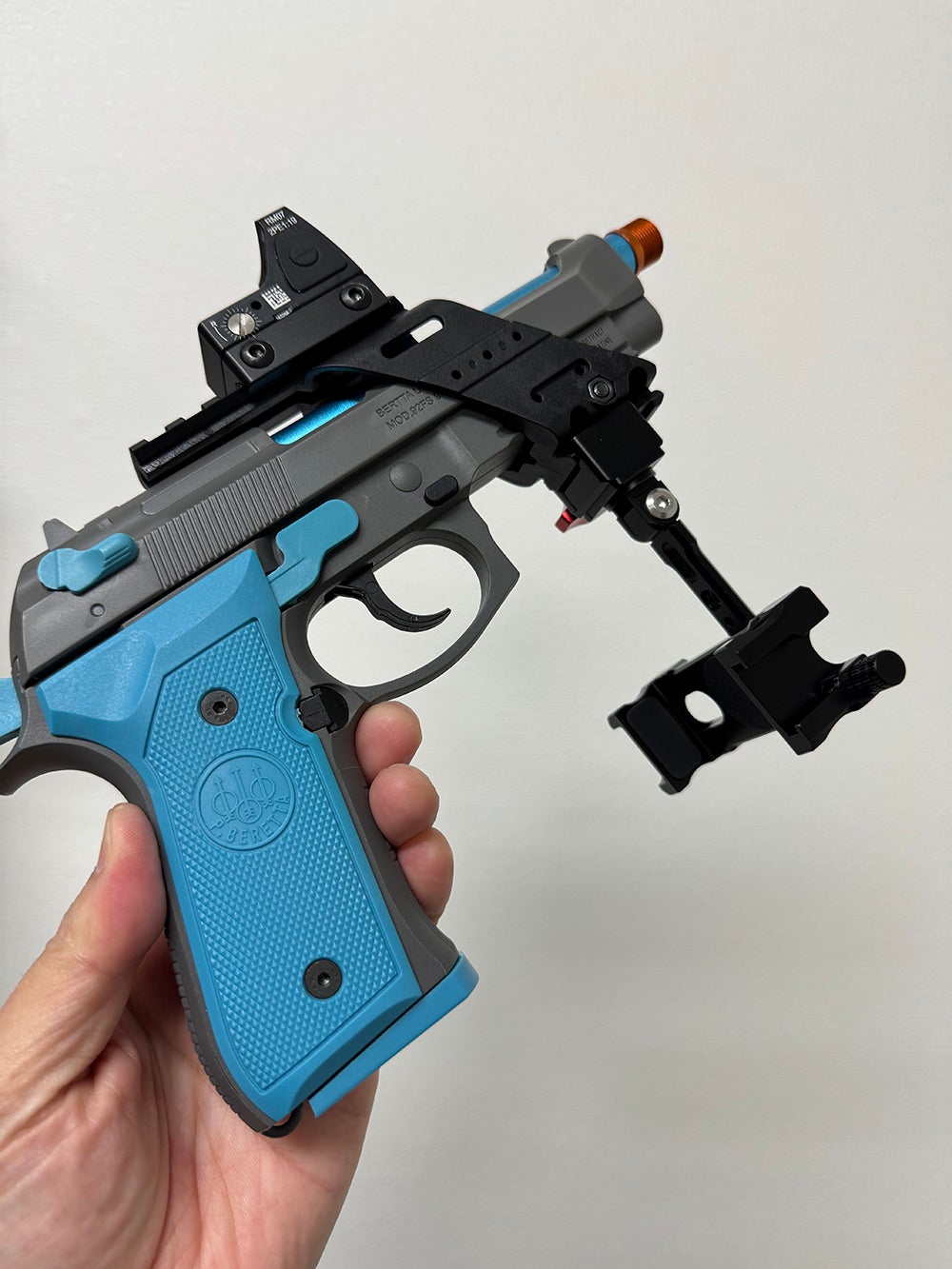 どこでもシューティングレンジになる。リアルハンドガンによる本格射撃