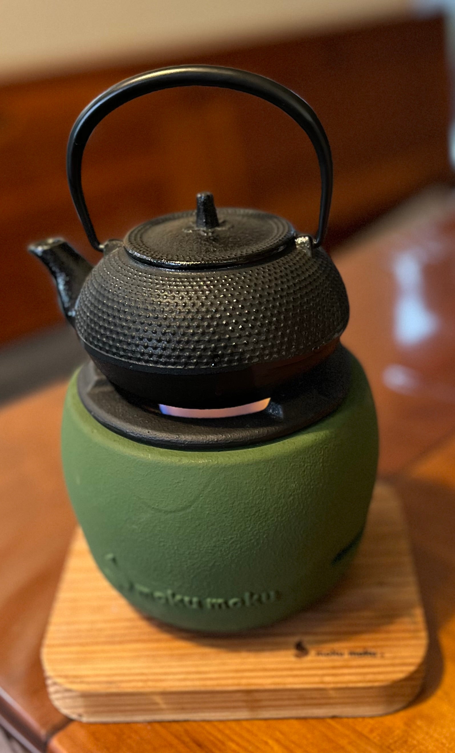 Makuake｜灰のいらない、現代の火鉢──“ちいさな火ばち”で始まる炭火