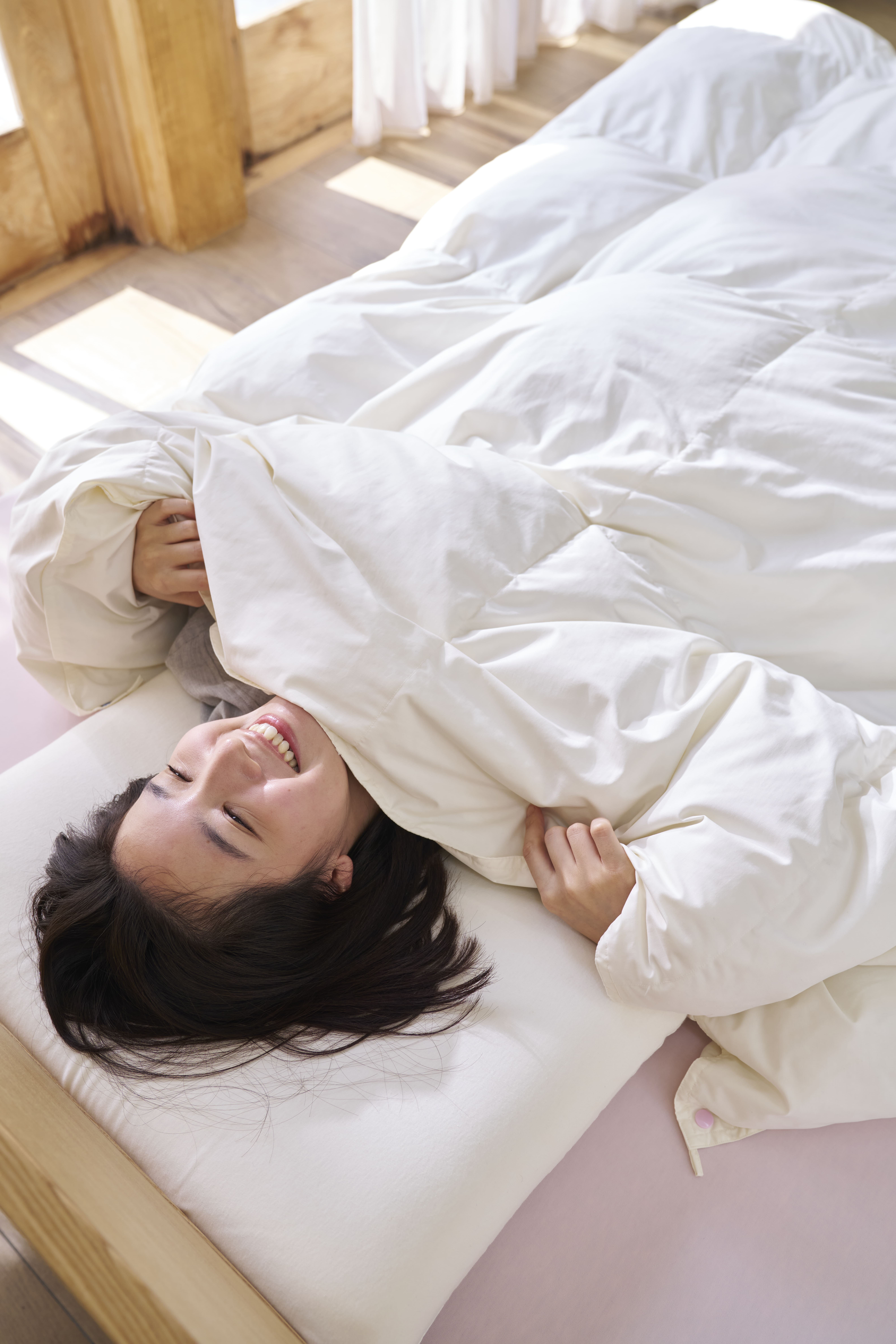 Makuake｜オールシーズン使えて、お家で洗える！天然羽毛とろふわ