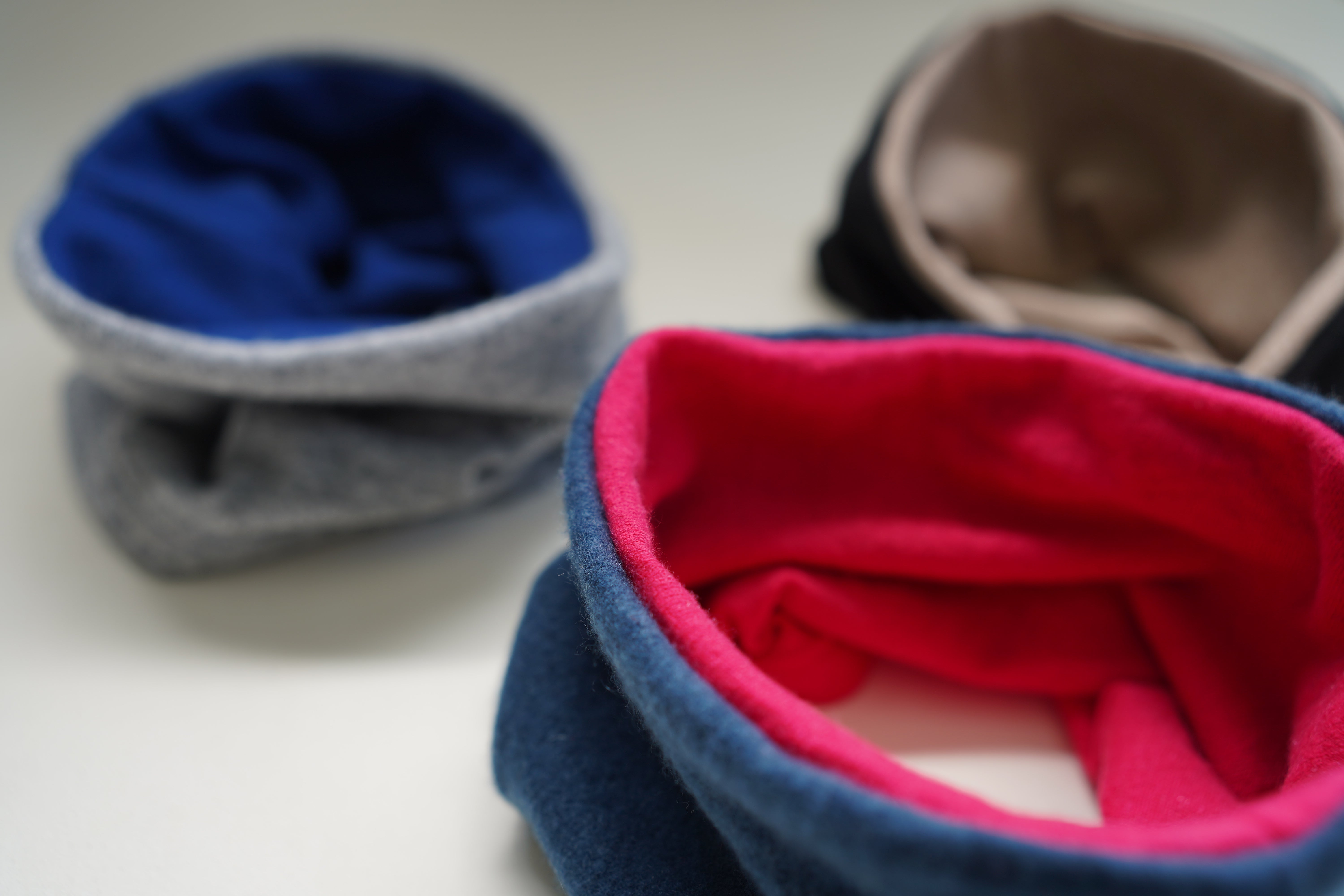 洗濯するほどふっくらソフトに。使うほどに育つカシミヤネック