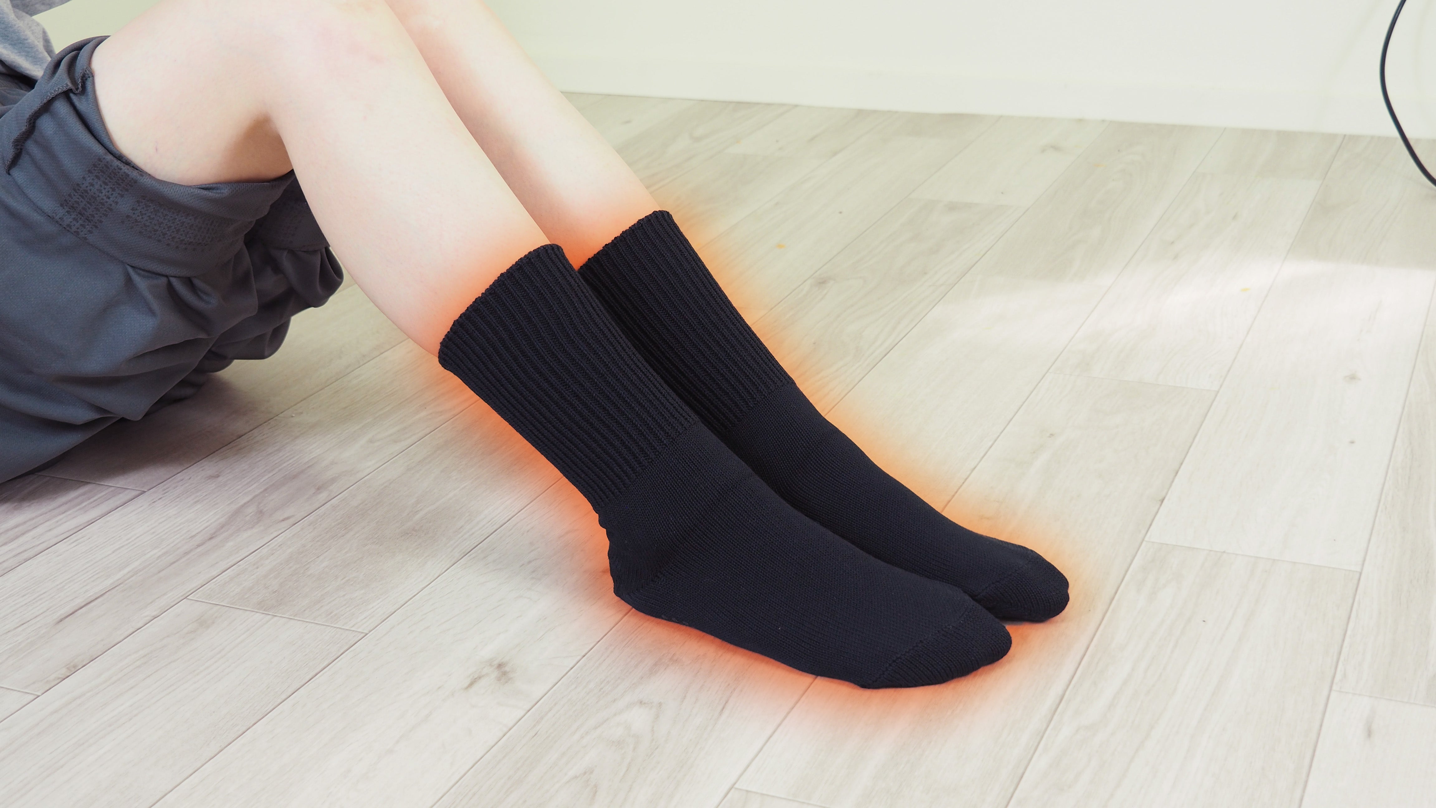 Makuake｜ブラックシリカとトルマリンで安らぎ温活！！2種の天然鉱石