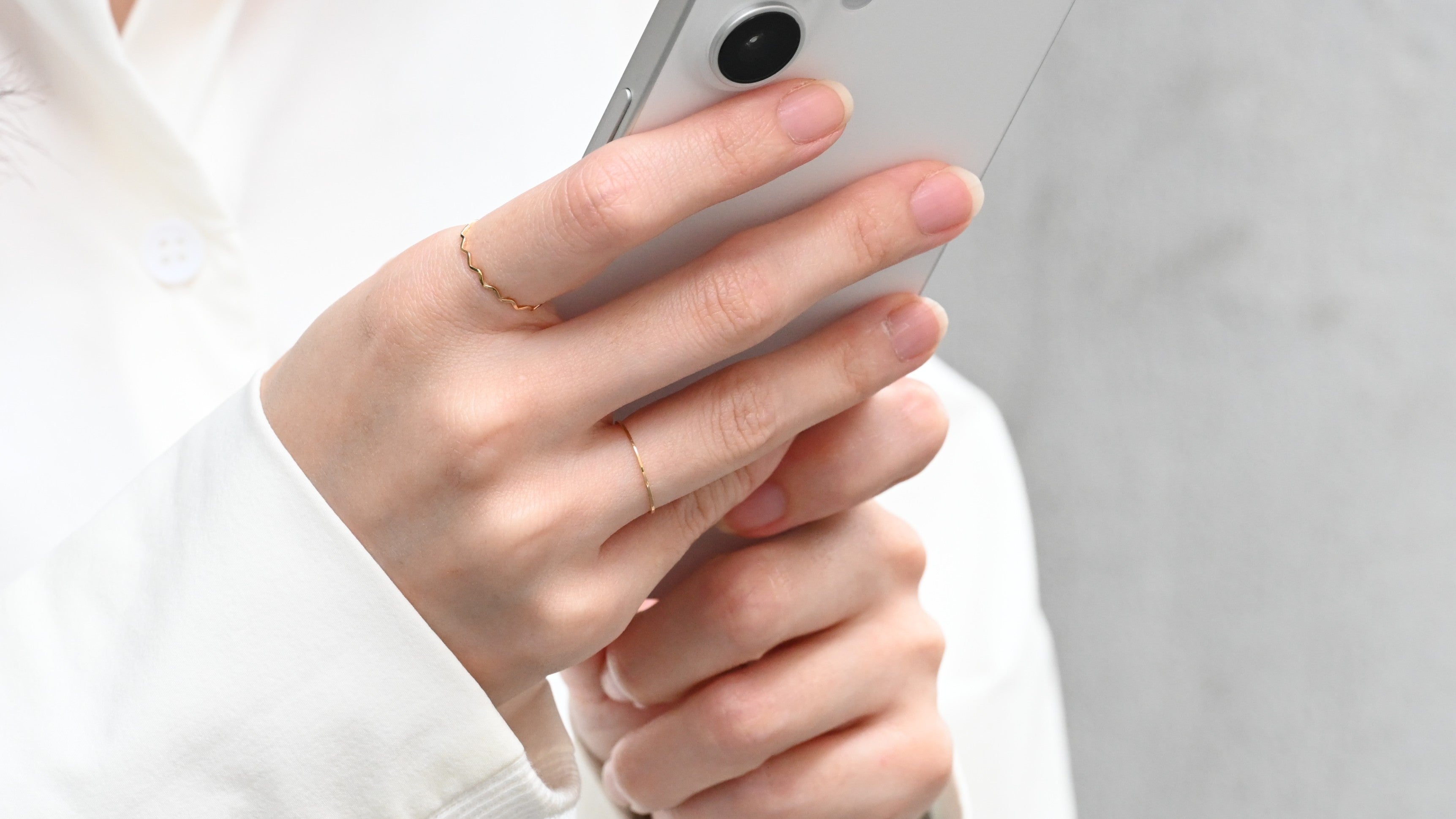 Makuake限定】日本の職人が手掛ける、1本でも重ねても楽しめるK18