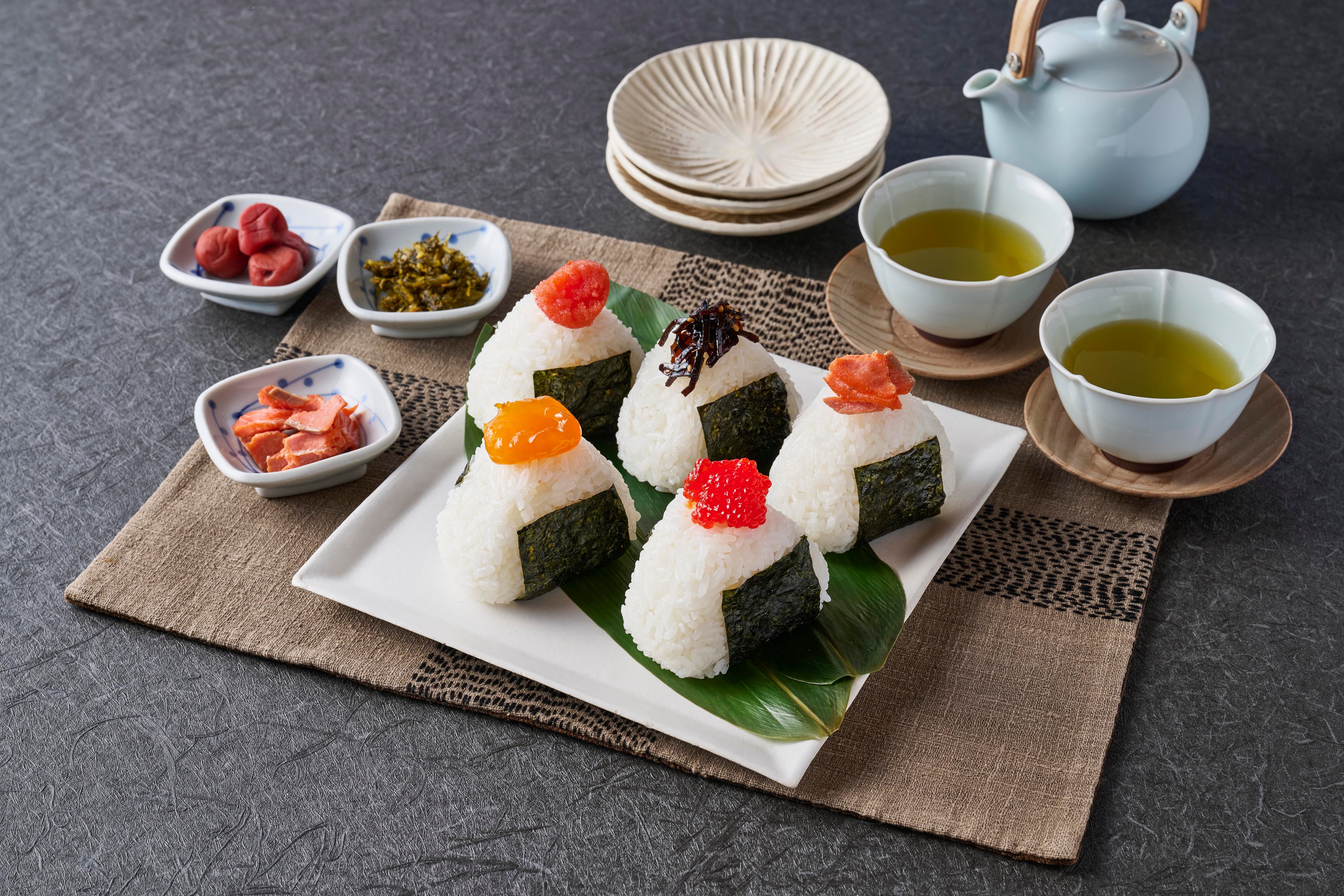 毎日のご飯を直火で。5合でも約18分。美味しい白米を炊き上げる炊飯器