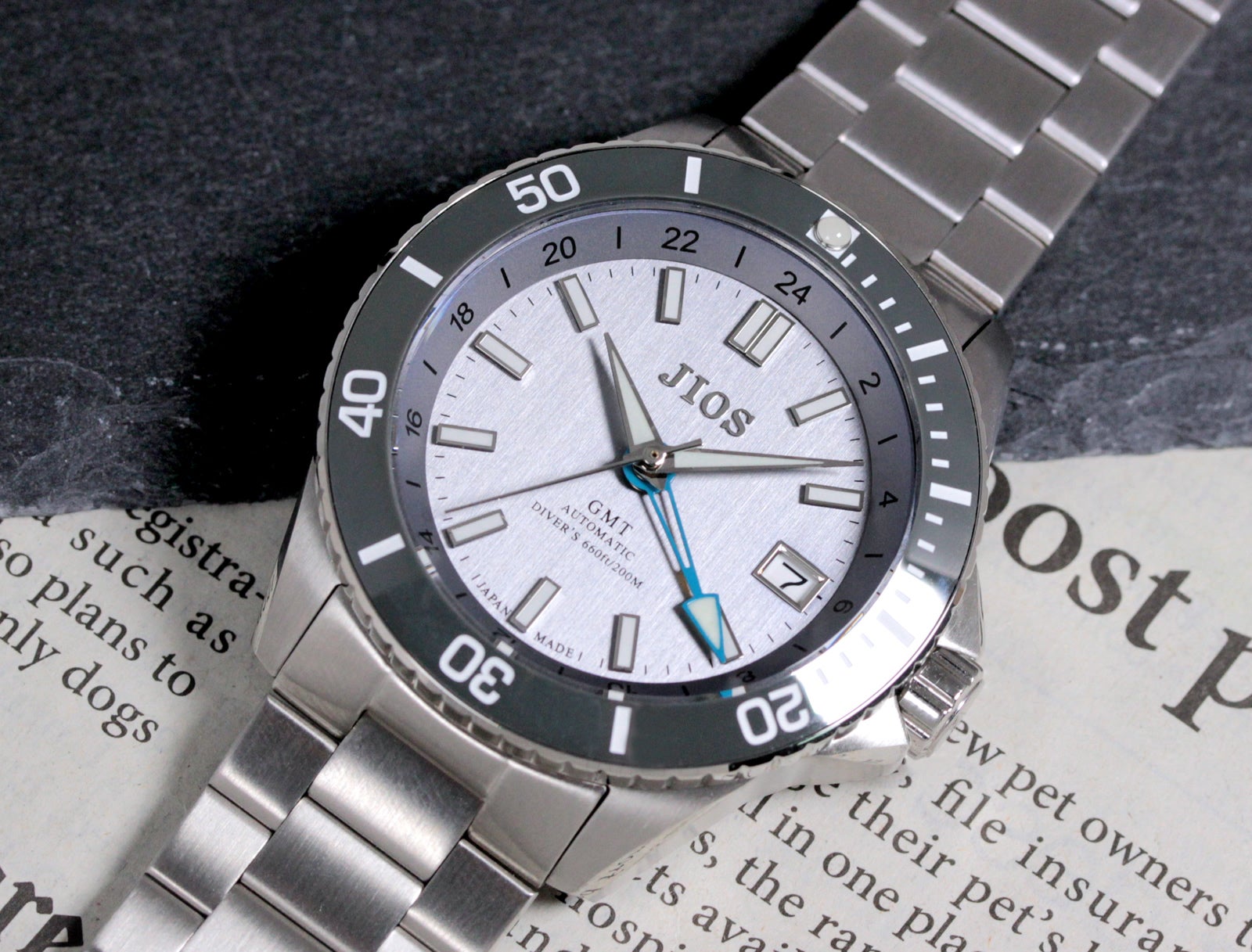 GMT×200m防水】ハイスペック日本製自動巻き腕時計！地方発ブランドを