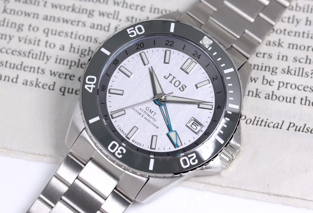 GMT×200m防水】ハイスペック日本製自動巻き腕時計！地方発ブランドを