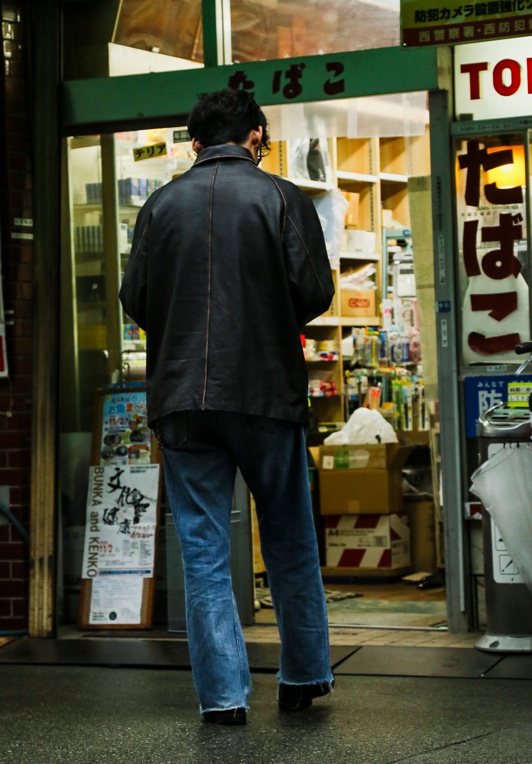 必需品は全部ポケットで手ぶら外出！お洒落×収納の育てる牛革レザー