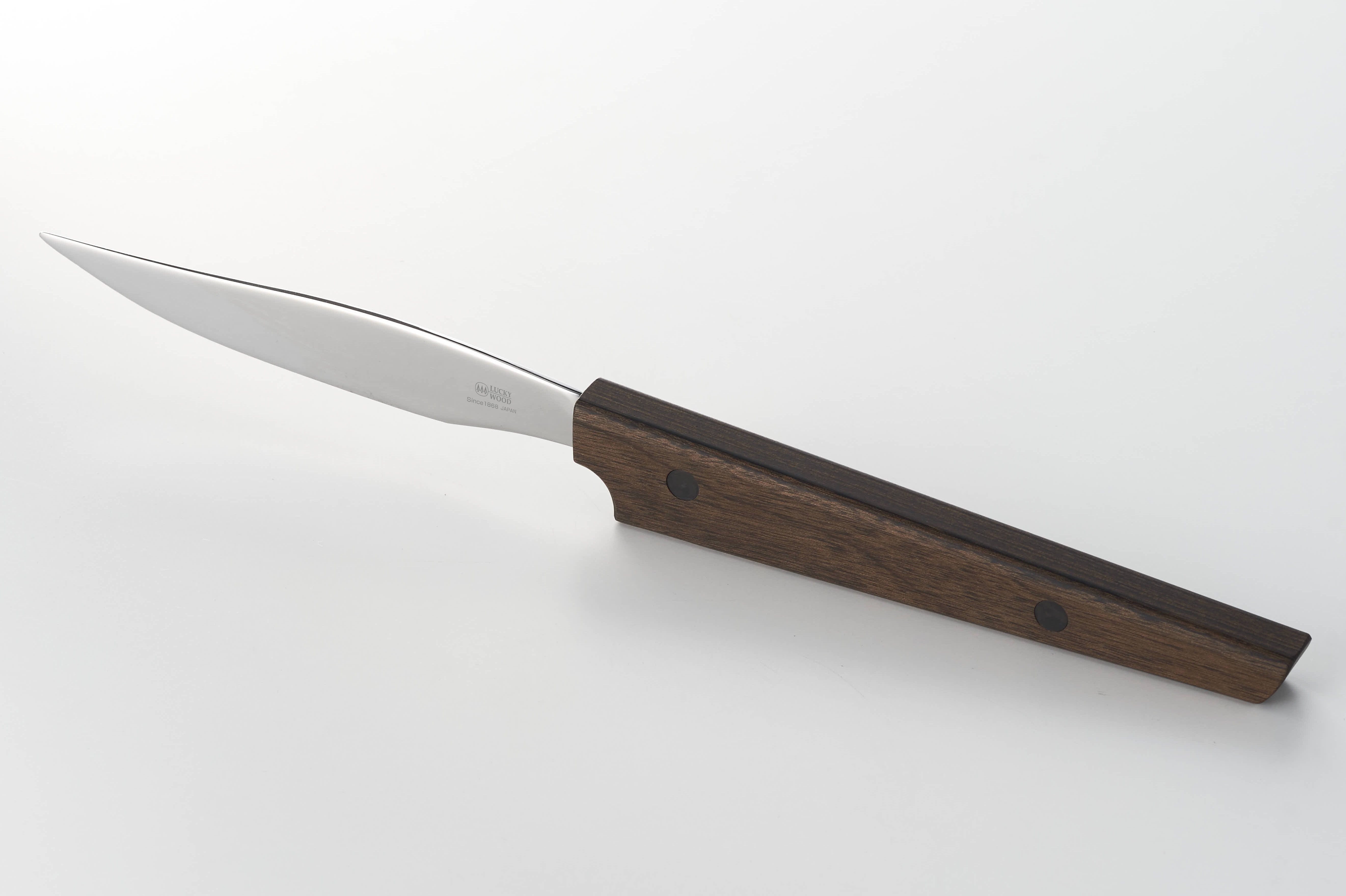 燕三条発！手に馴染む「木柄」瞬時に使える「ひねり」自立型ステーキ