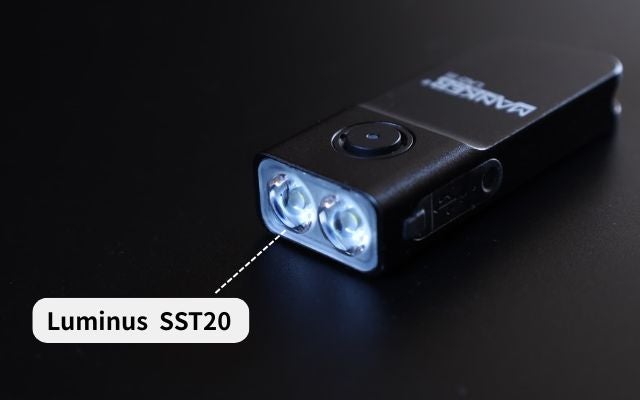 シリーズ初】明るさを自分で設計！パワフル照射を備えた、進化した小型