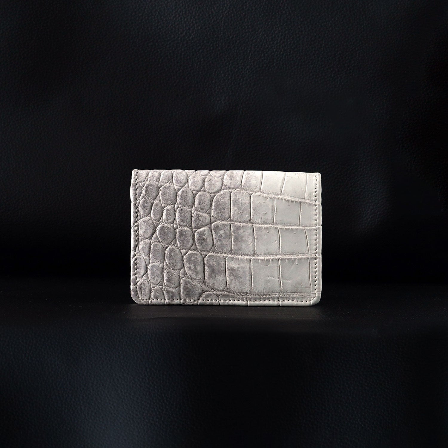 スキンダプサス　ホワイトクロコダイル　超お得株 楽天市場】FUJITAKA ACCESSORIES クロコダイル 純札 二つ折り財布