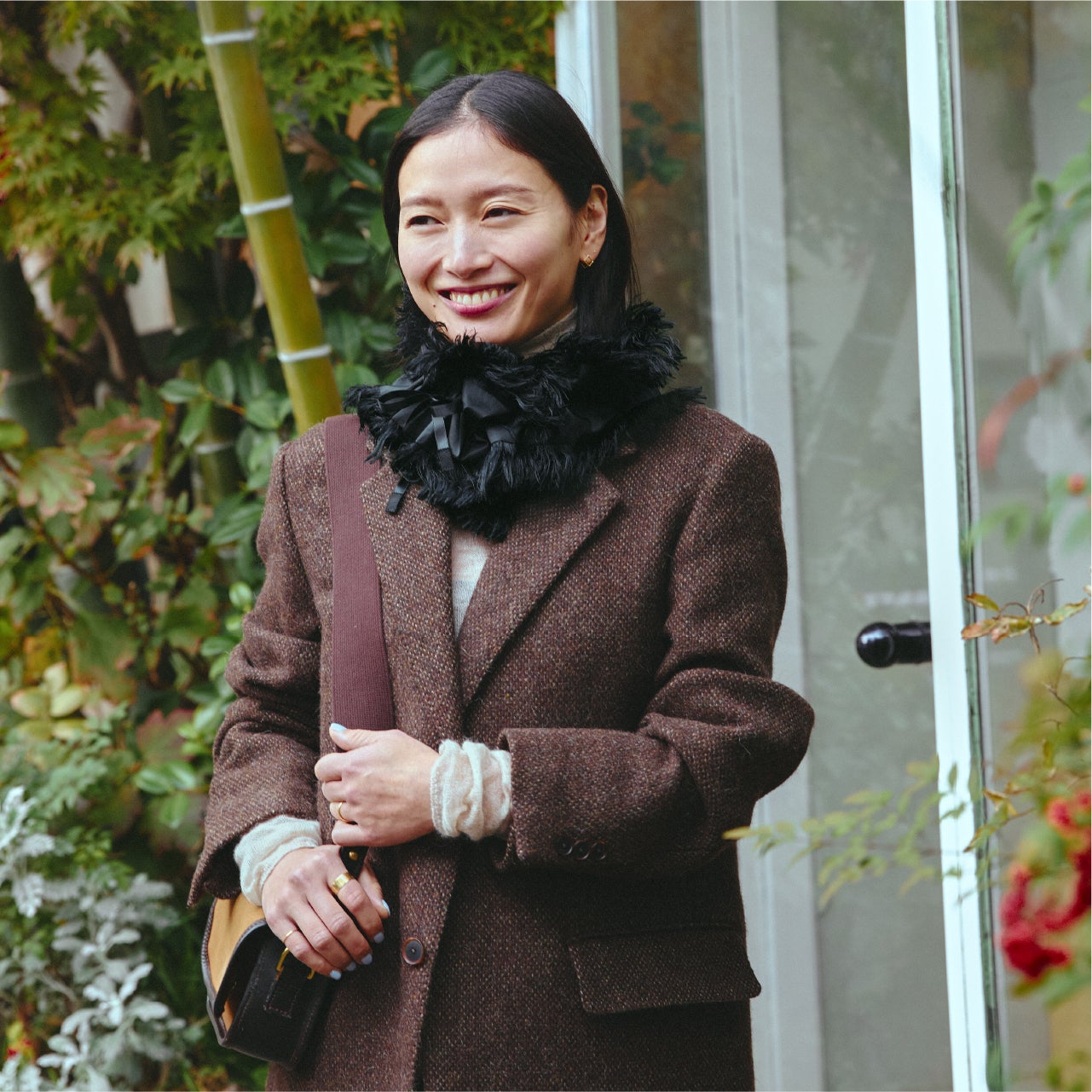 Pinceau ファースカーフ Natural Chinchilla Mosaic Scarf with Clip – Alaska Fur Gallery, Inc.