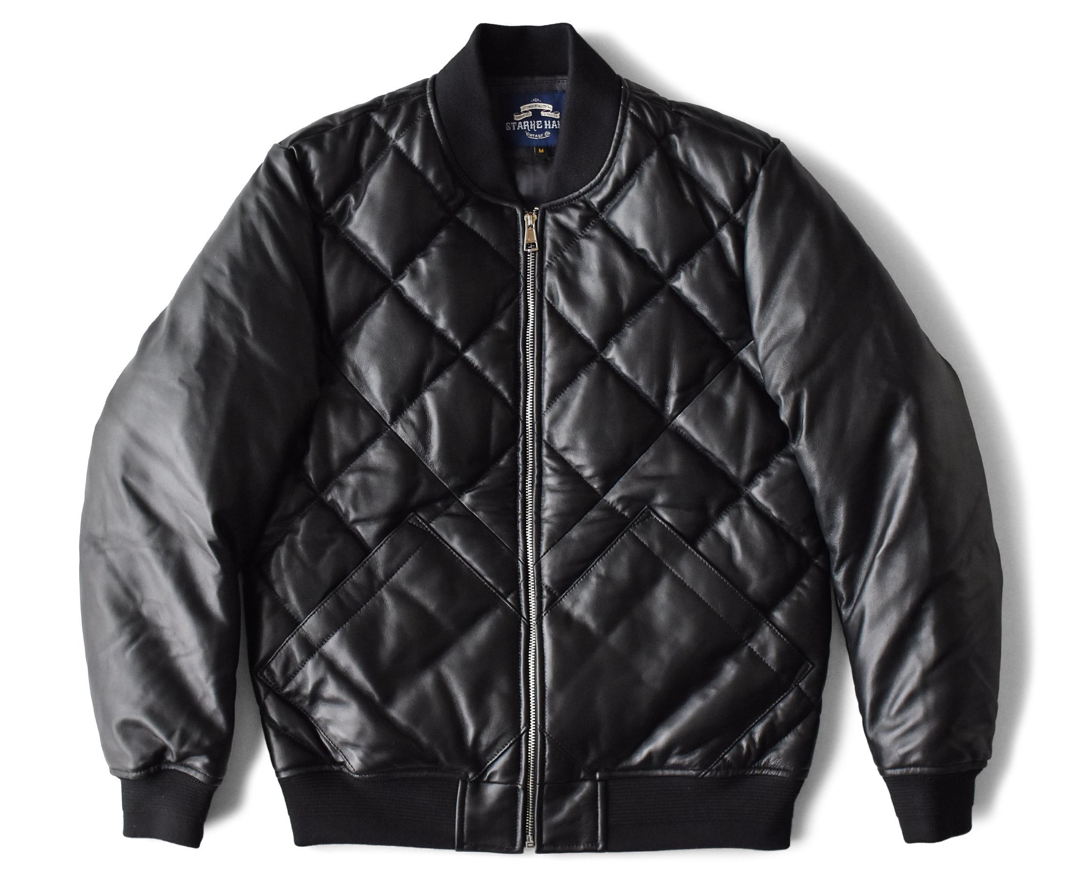 ニュージーランド産羊革とダウンが融合、冬を制するレザージャケットを