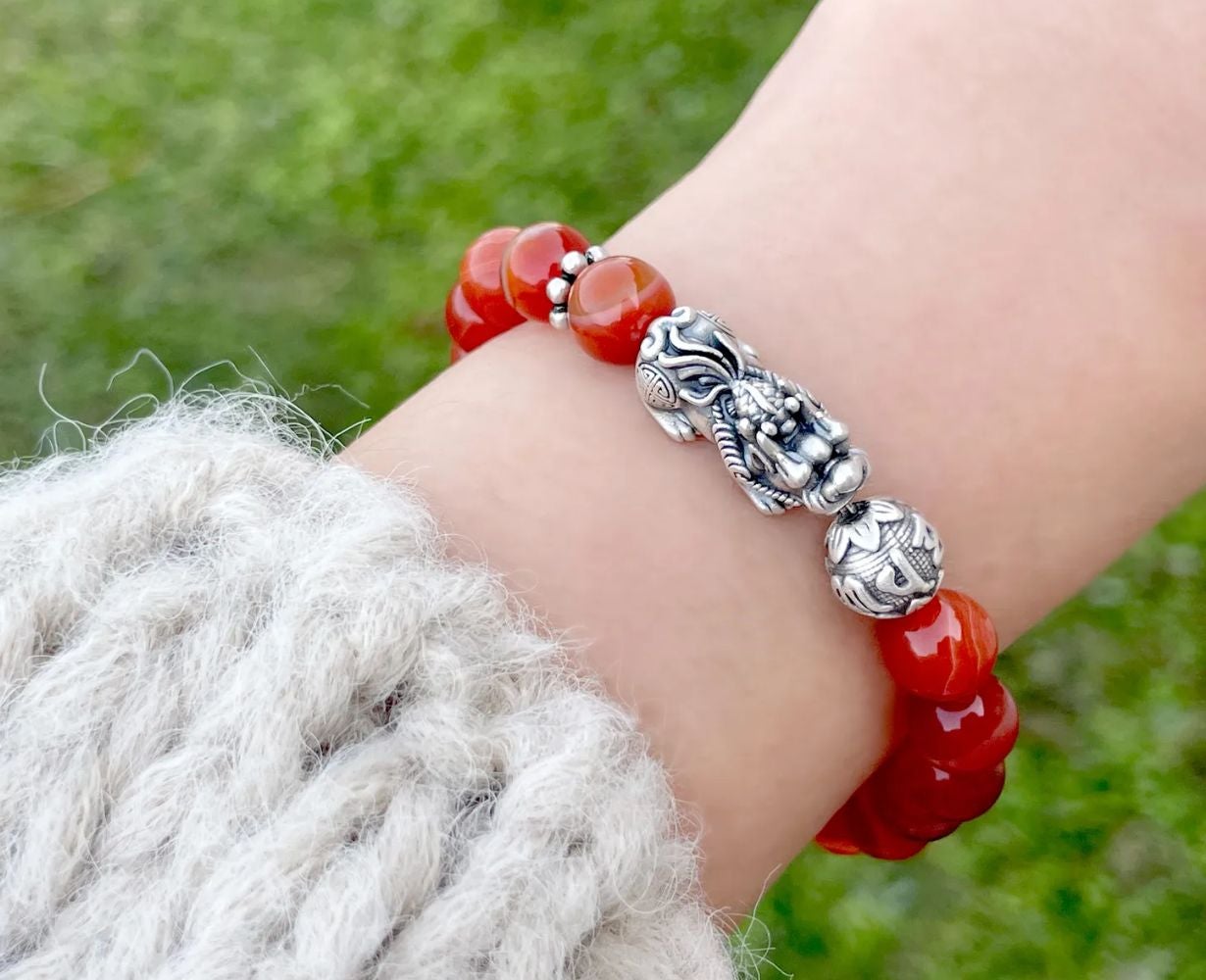 財運のシンボル】 貔貅（ひきゅう）の開運ブレスで、2026年の運気を