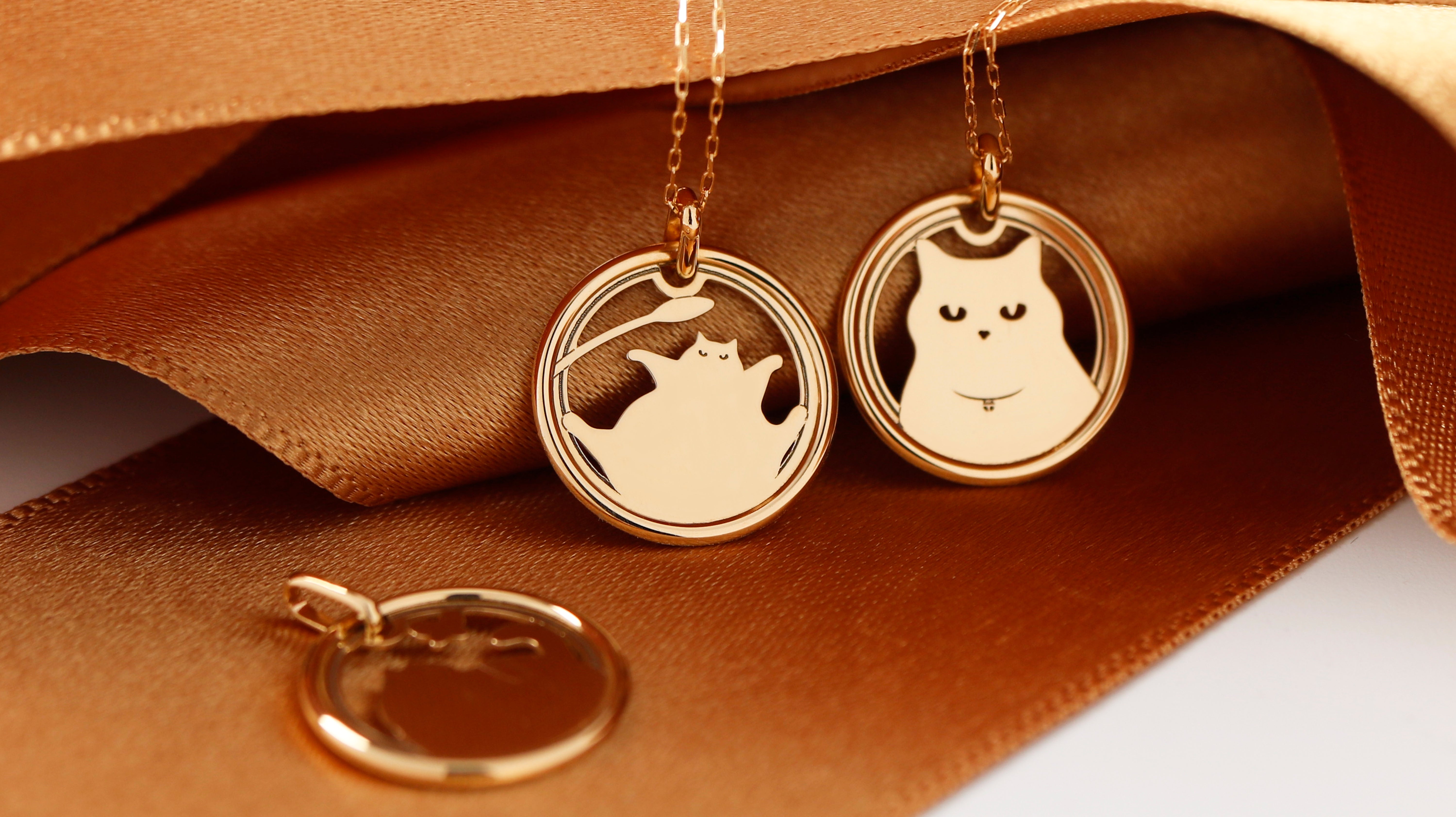 猫型真珠ペンダント　k18 18金ネックレス レディース ペンダント k18 猫 ねこ cat ネコ 淡水