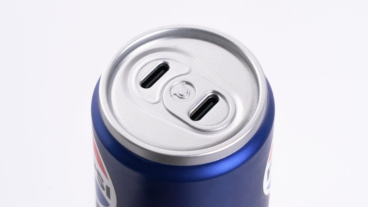 makuake ペプシ　充電器　急速充電 全世界で唯一の充電器 ☆ペプシコーラ急速充電器☆ いよいよ来年から