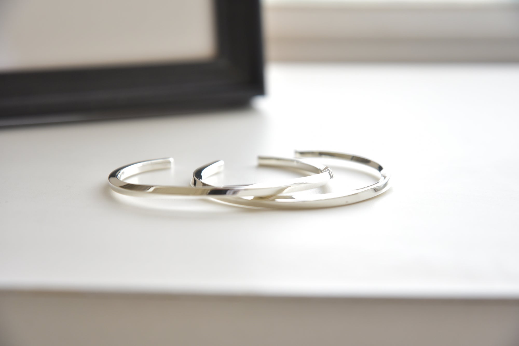 純銀の輝きを手元に。いつまでも残したい、日本の職人が1点ずつ作る