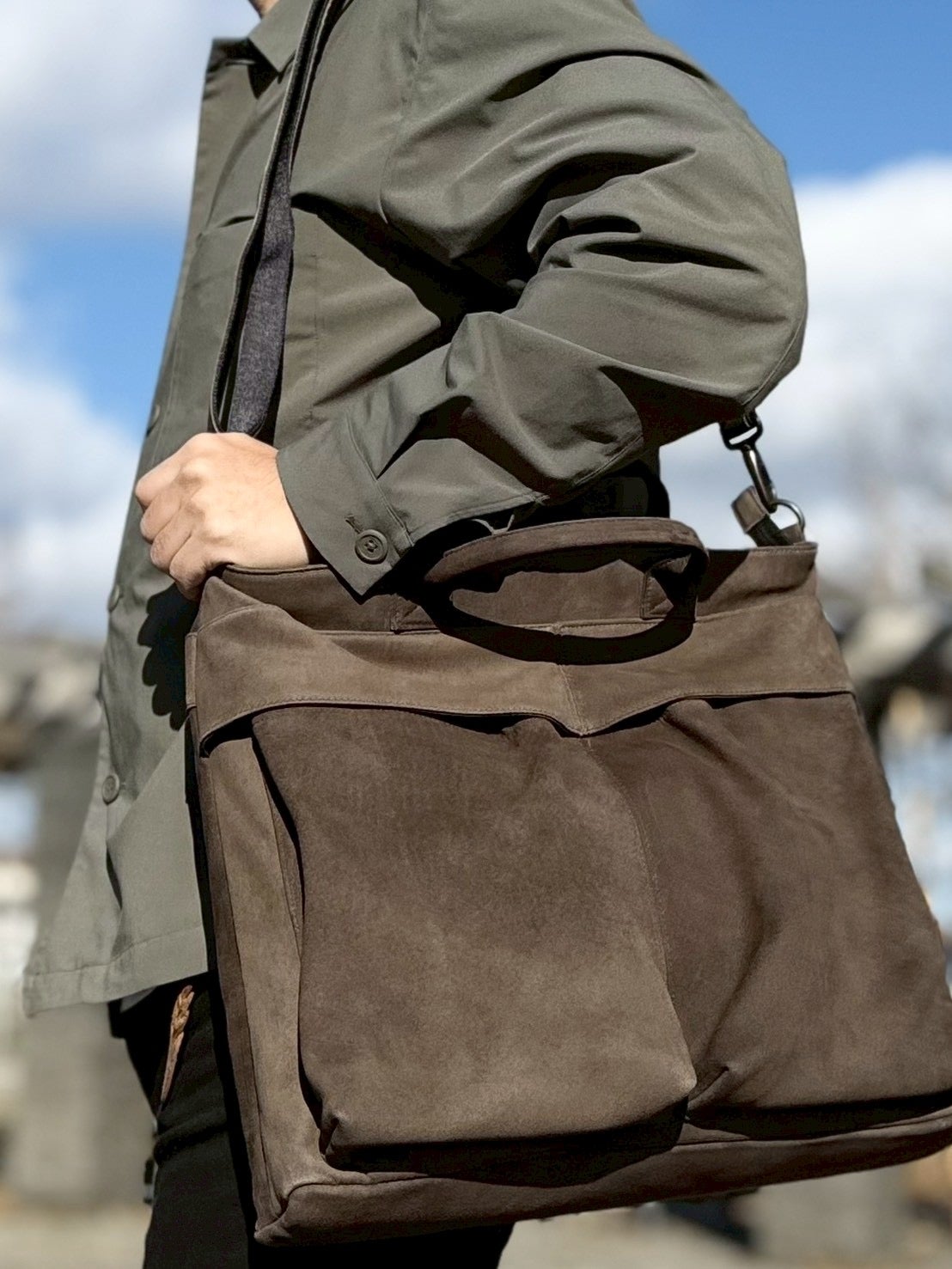 Makuake｜【柔らかいのにタフな一生モノの相棒】北海道天然エゾ鹿革