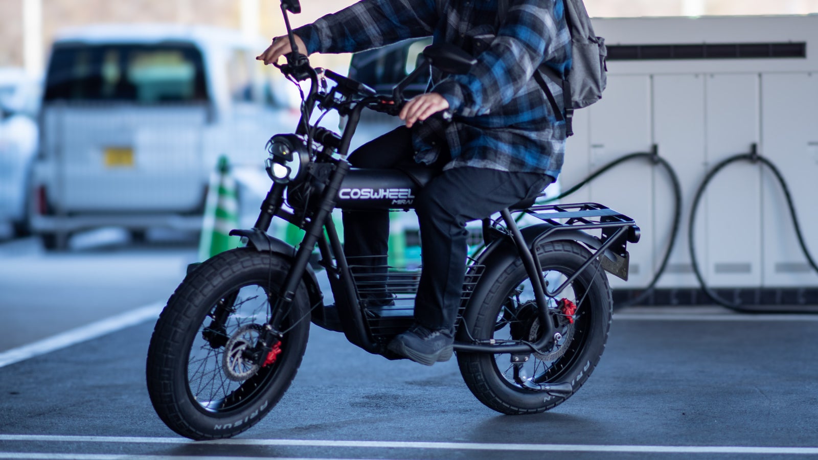 累計10億円突破のCOSWHEEL、特定小型・一般原付 MIRAI G 始動
