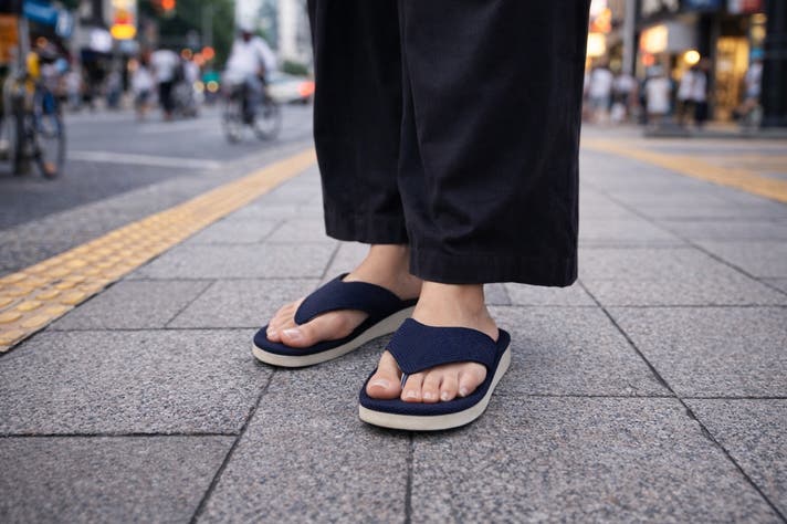 痛いのは、もう我慢しない。」 武州正藍染×足が痛くなりにくいサンダル