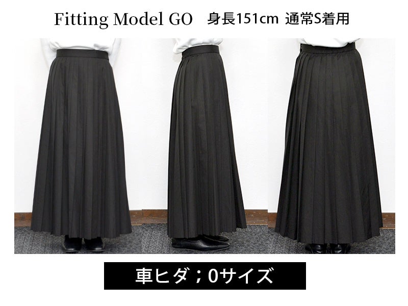 綿100％でもプリーツが続く、 美しいシルエットで、毎日頼れる定番