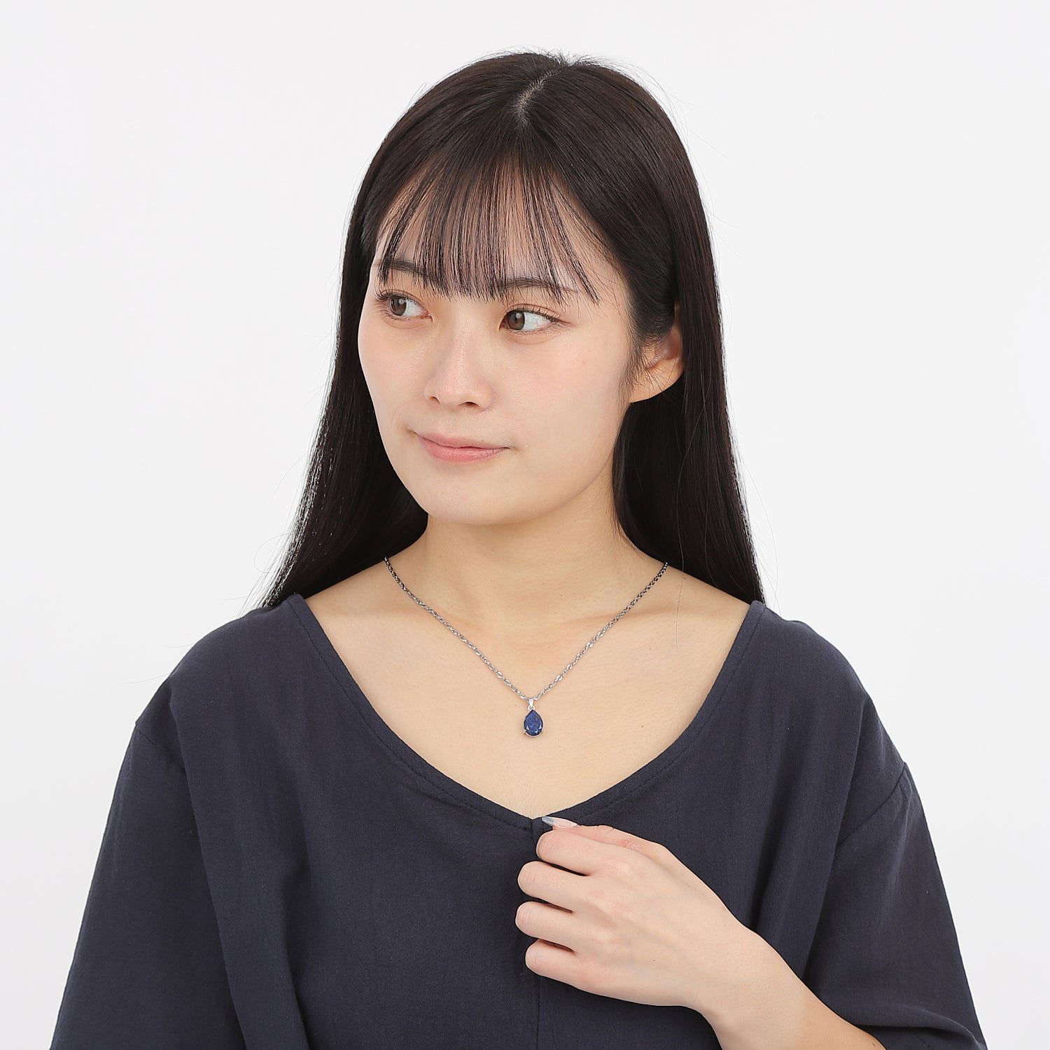 ユニセックス】瑠璃色に輝く「幸運を招く石」ラピスラズリペンダント