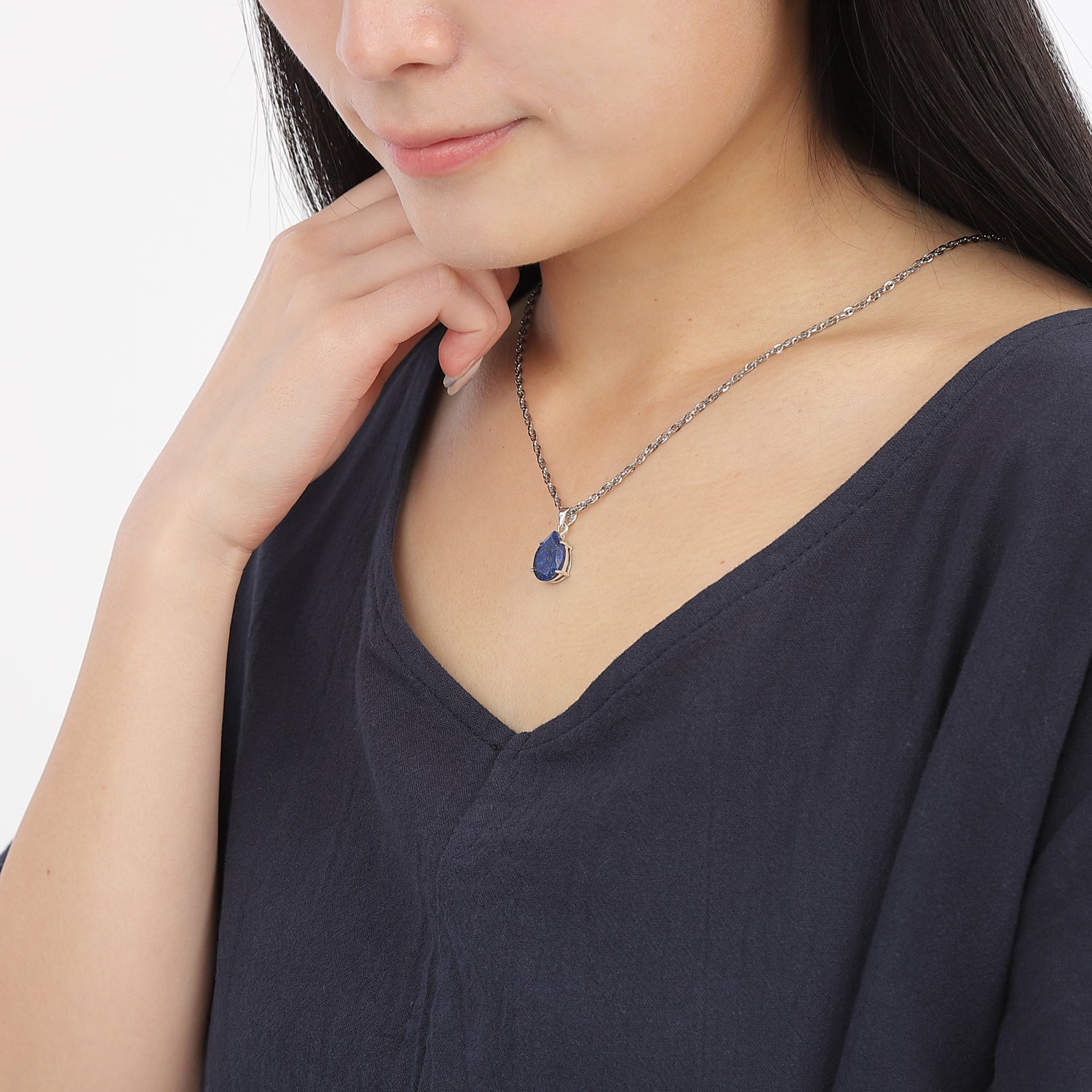 ユニセックス】瑠璃色に輝く「幸運を招く石」ラピスラズリペンダント
