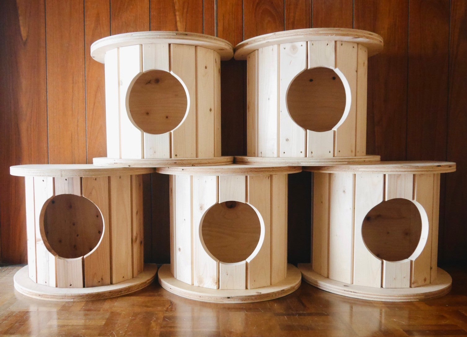 端材×匠の技！猫と地球に優しい秘密基地「木製ドラム型キャットハウス