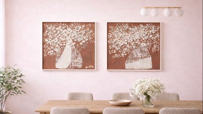 絵ではなく、作品。飾るとあなたの家は、品を宿す家へと生まれ変わる