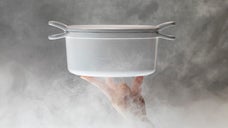 薄い・軽い・錆びづらい鉄器。常識は70年培った技術が覆す岩手製鉄ダクタイル鍋