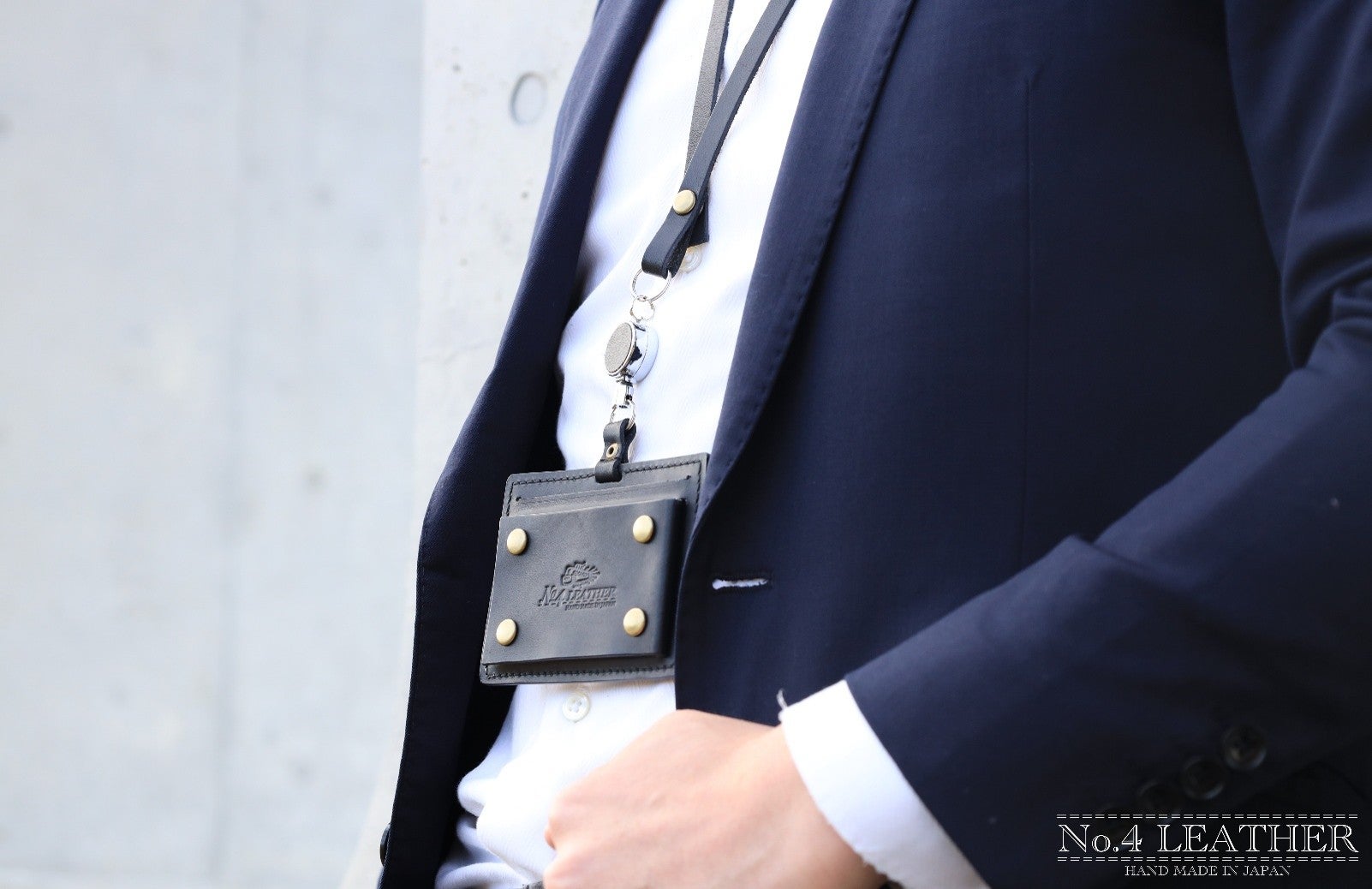 不意に訪れる現金需要をワクワクに変える。多機能パスケース